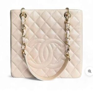 CHANEL AUTHENTIC PST 
PRELOVED JUST HAD INSIDE CLEAN
ALL AUTHENTIC